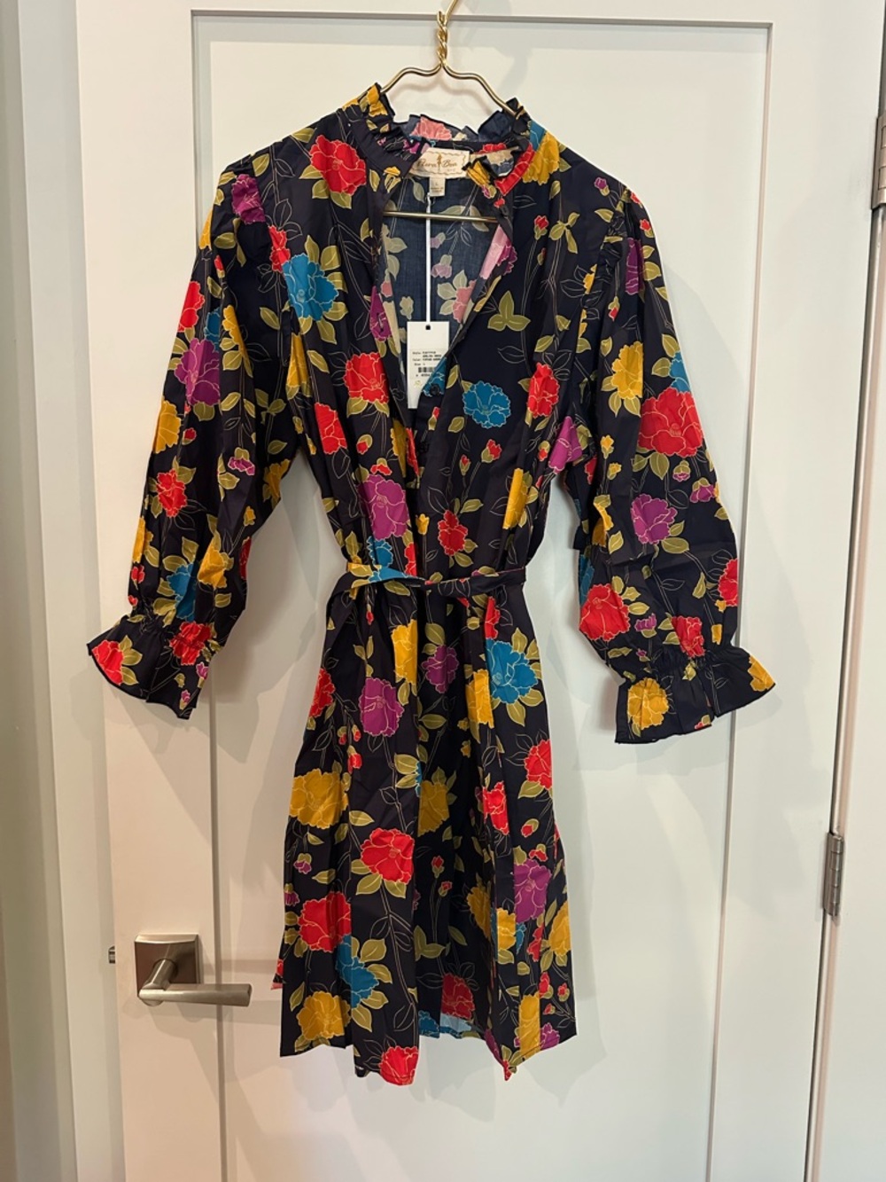 Flora Bea NYC NWT large Floral Ruffle-Neck Tie-Waist Dress - Navy multi color